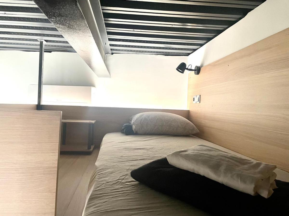 Iconic Athens Hostel エクステリア 写真