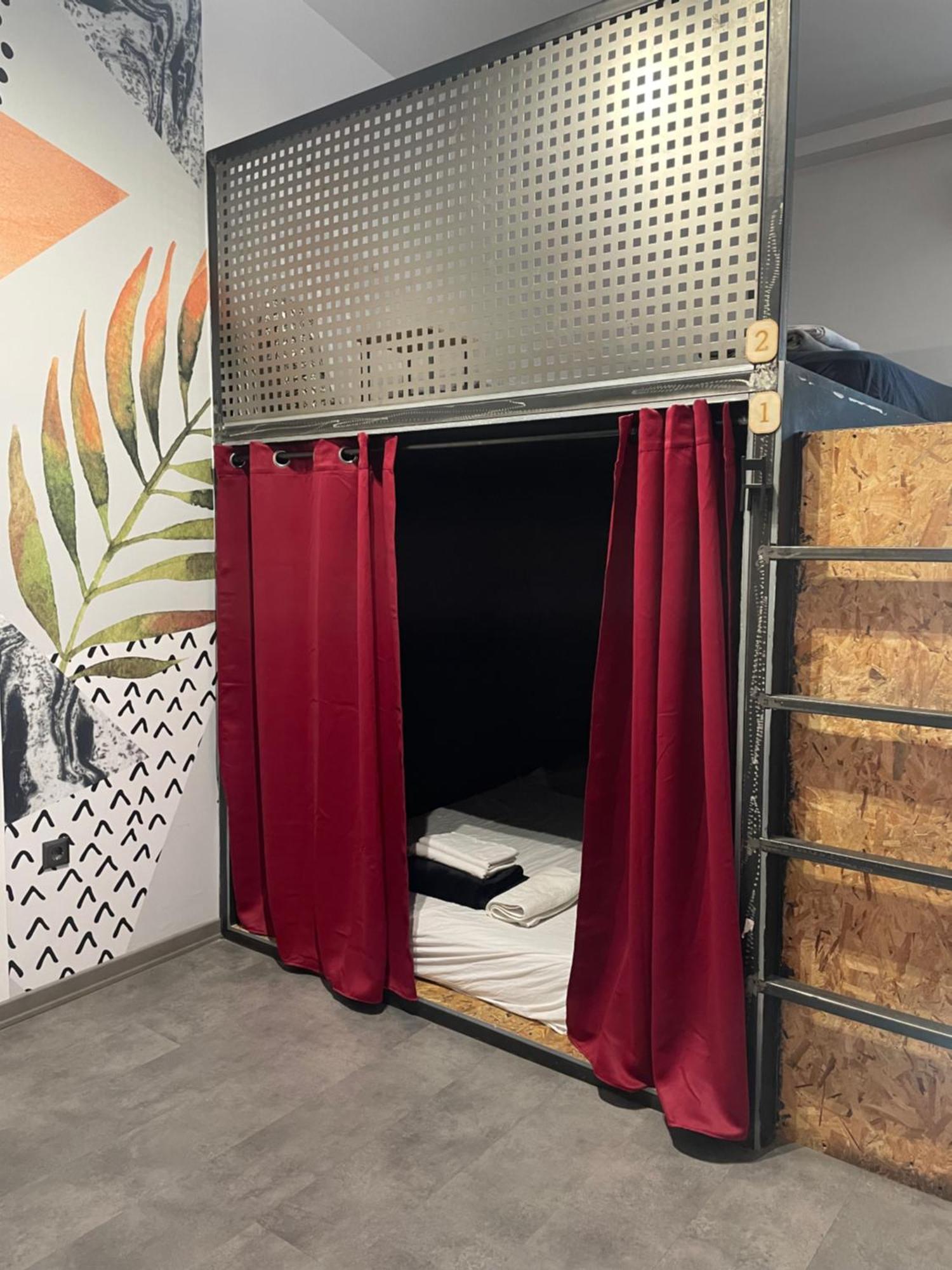 Iconic Athens Hostel エクステリア 写真